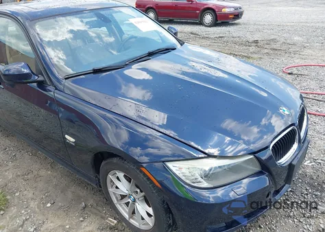 2010 BMW 328I xDrive z USA, uszkodzony, nr VIN WBAPK5C52AA653581